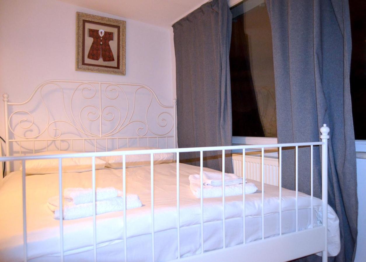 6 Romantic City View Flat With Terrace Estambul Exterior foto